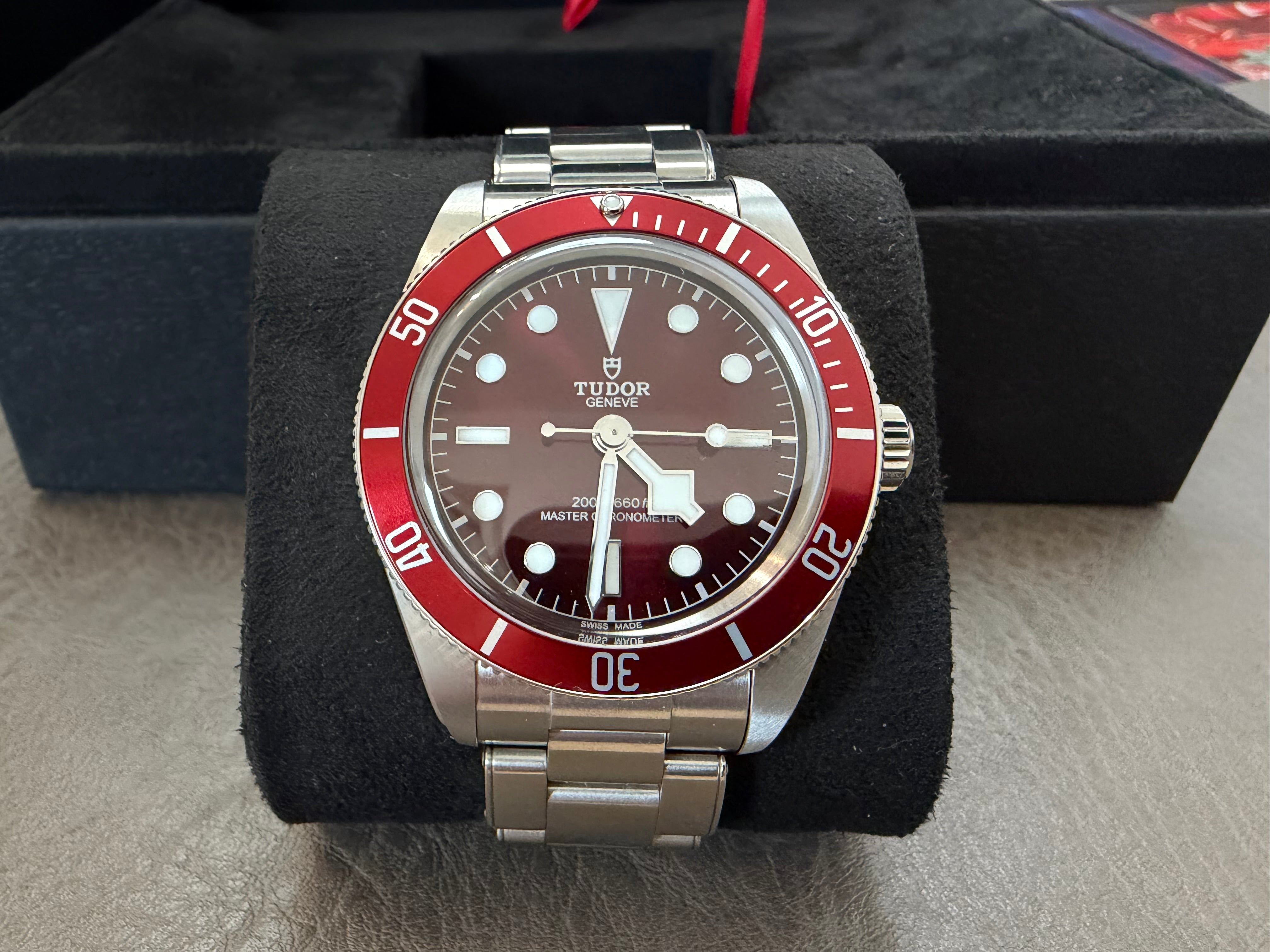 TUDOR Black Bay 58, burgundy bezel, burgundy dial, M7939A1A0RU-0002
